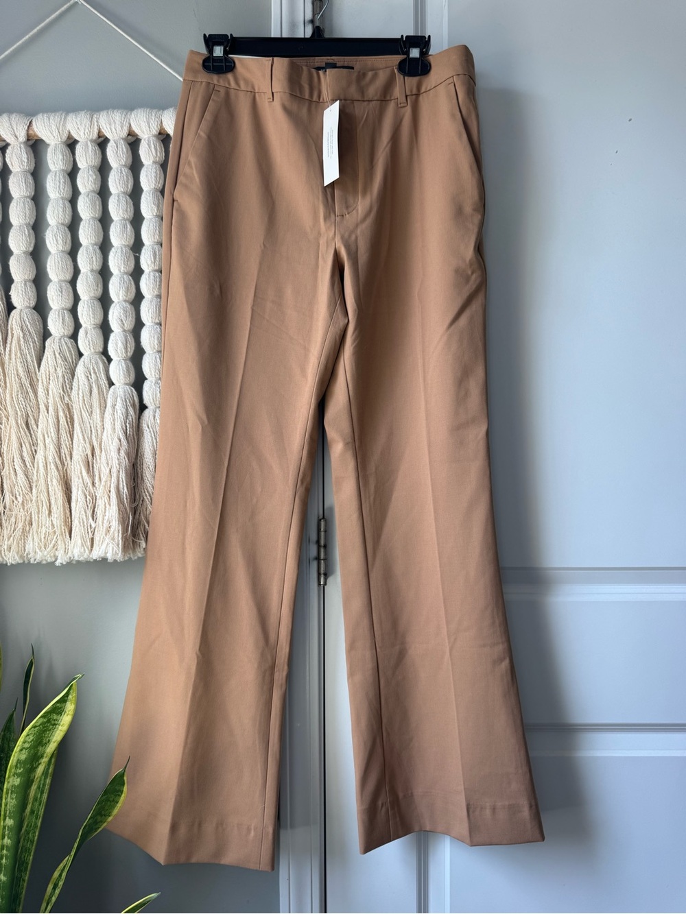 NWT Banana republic BOOTCUT SCULPTED STRETCH TROUSER high rise size 6 camel